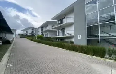 Venta de apartamento en condominio en Santa Ana, San José