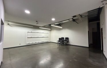 Warehouse for rent in Guachipelín Escazú