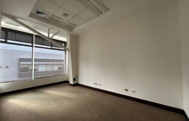 Warehouse for rent in Guachipelín Escazú