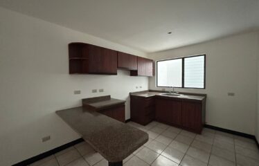 Alquiler de apartamento en condominio en Escazú