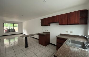 Alquiler de apartamento en condominio en Escazú