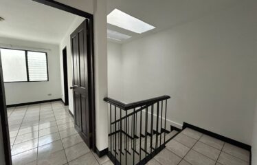 Alquiler de apartamento en condominio en Escazú