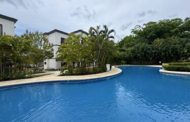 Venta de apartamento en condominio Tamarindo Guanacaste.