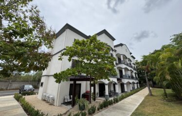 Venta de apartamento en condominio Tamarindo Guanacaste.