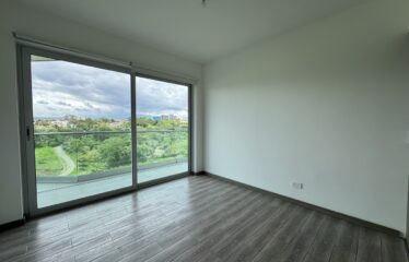 Venta de apartamento en exclusivo condominio en Pavas, San José