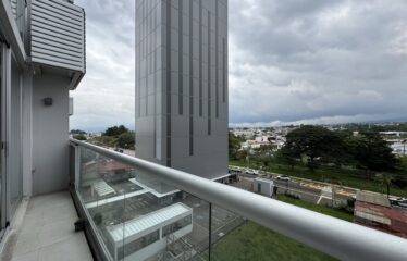 Apartment for sale in a condominium in Curridabat