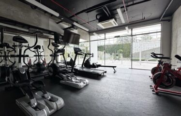 Apartment for sale in a condominium in Curridabat