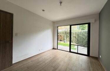 Apartment for rent in a condominium in Santa Ana, San José