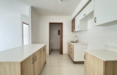 Apartment for rent in a condominium in Santa Ana, San José