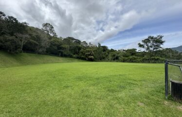Venta de lote en condominio en Pinares Curridabat