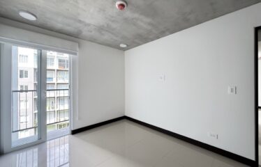Apartment for rent in a condominium in Granadilla, Curridabat