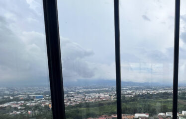 Apartment for sale in condominium in Sky Garden Nunciatura