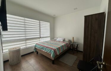Venta de casa en Urbanización Las Flores en Heredia
