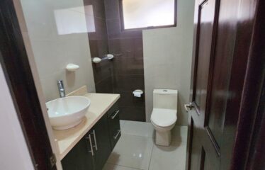 Venta de casa en Granadilla, Curridabat.