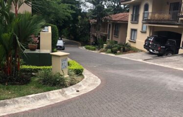 Venta de apartamento en condominio en Brasil de Mora