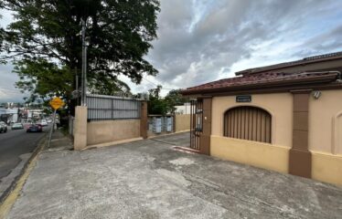 Alquiler de apartamento en Condominio en San Rafael de Escazú.