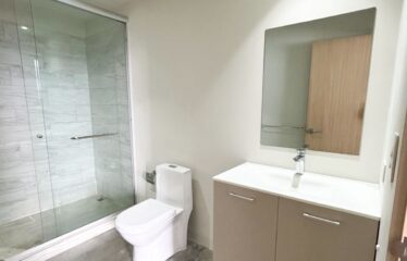 Alquiler de apartamento en condominio en Escalante.