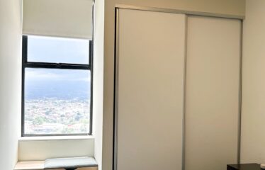 Alquiler de apartamento en condominio en Escalante.