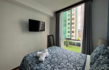 Apartamento en alquiler en condominio en San Sebastián.