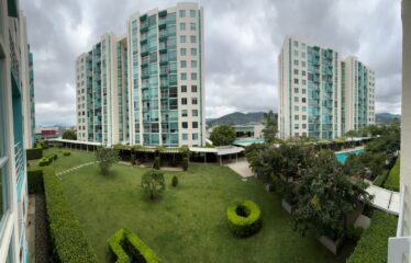 Apartamento en alquiler en condominio en San Sebastián.