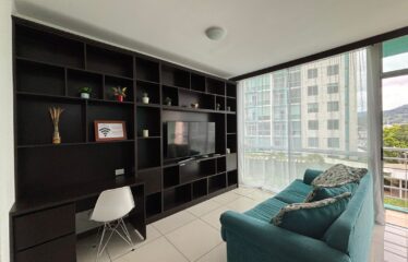 Apartamento en alquiler en condominio en San Sebastián.