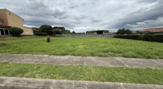 Lot for sale in a condominium in Guácima, Alajuela.