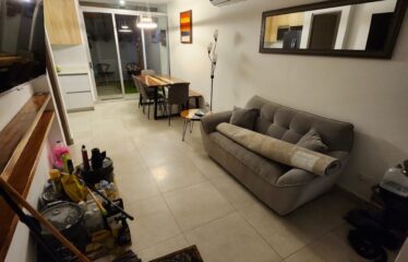 Alquiler de apartamento en condominio en Santa Ana.