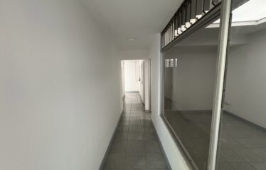 Office for rent in Los Yoses.