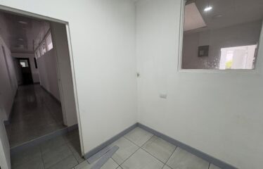 Office for rent in Los Yoses.