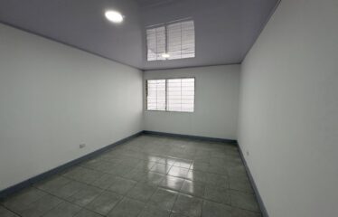 Office for rent in Los Yoses.