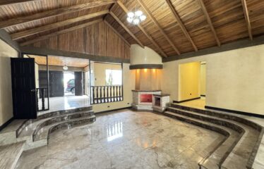 Venta de casa en Pinares, Curridabat.