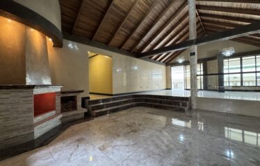 Venta de casa en Pinares, Curridabat.