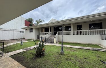 Venta de casa en Pinares, Curridabat.