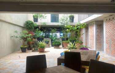Alquiler de apartamento en condominio en Escalante.