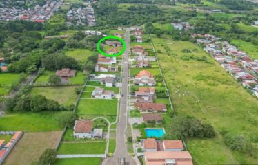 Venta de lote en condominio en la Guácima, Alajuela.