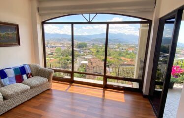 House for sale in La Union, Tres Rios, Cartago.