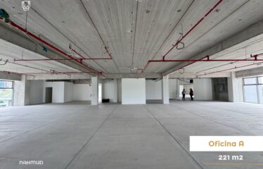 Office for rent in San Pedro.
