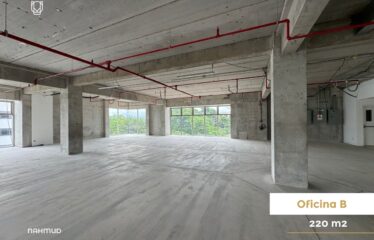 Office for rent in San Pedro.