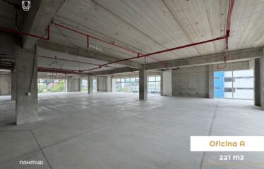 Office for rent in San Pedro.