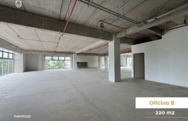 Office for rent in San Pedro.
