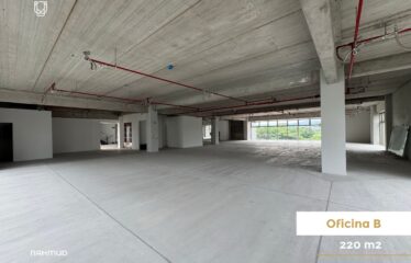 Office for rent in San Pedro.