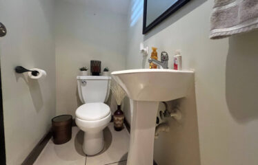 House for sale in condominium in Rohrmoser.