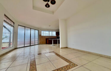 Apartment for rent in Zapote.