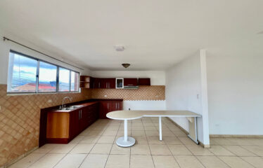 Apartment for rent in Zapote.
