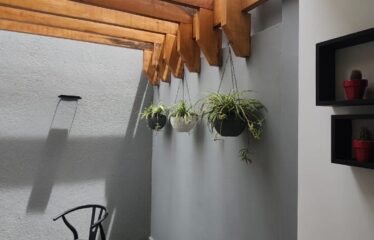Apartment for rent in a condominium in Rio Oro, Santa Ana.