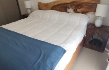 Apartment for rent in a condominium in Rio Oro, Santa Ana.