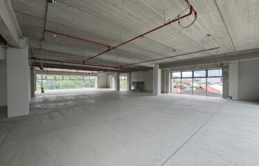 Office for rent in San Pedro.