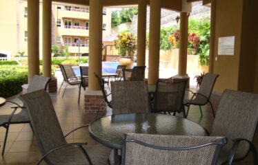 Alquiler de apartamento en condominio en San Rafael Escazú.