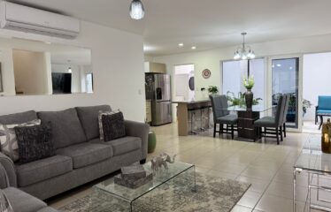 Alquiler de casa en condominio en Ciudad Colón, San José.