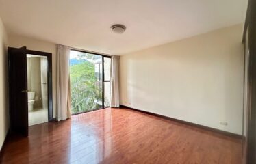Apartment for rent in a condominium in San Rafael de Escazú.